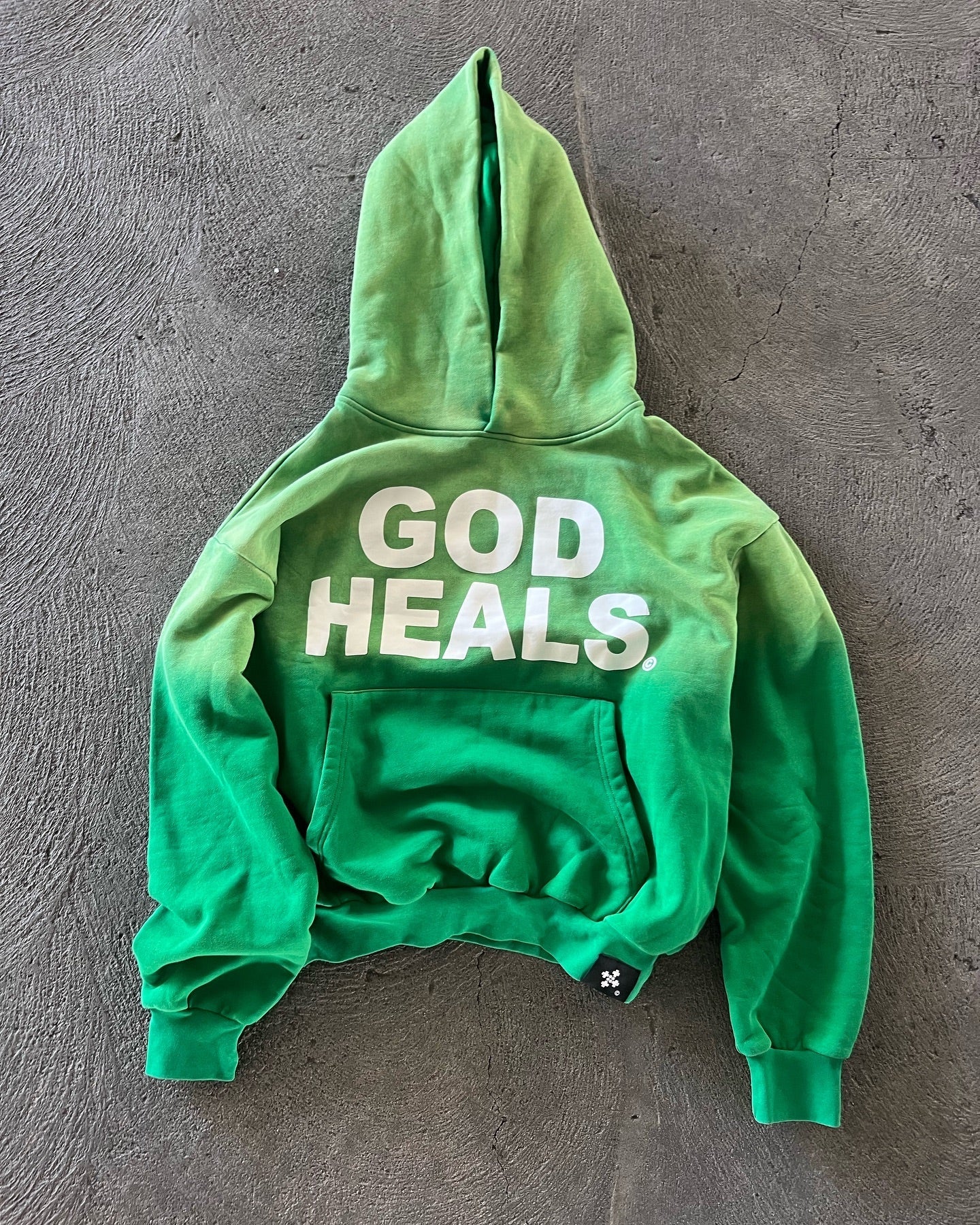 GOD HEALS HOODIE