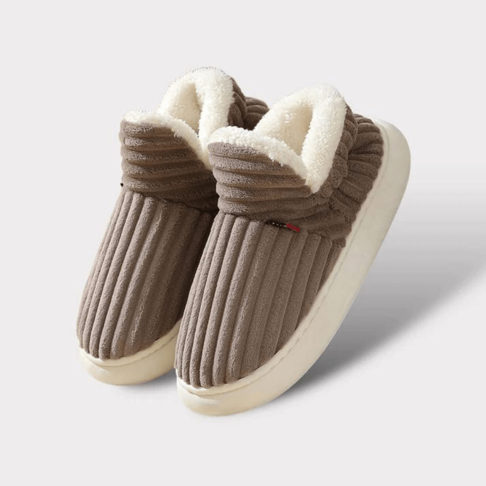 Lola | Cozy Unisex Slippers